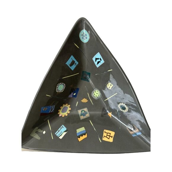 Triangular Gray Ceramic Dish Bowl Abstract Images Marked - Picture 7 of 11